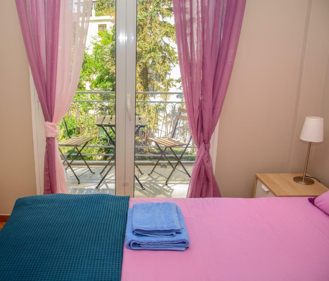 Fully Renovated And Relaxing Apartment Atenas Exterior foto