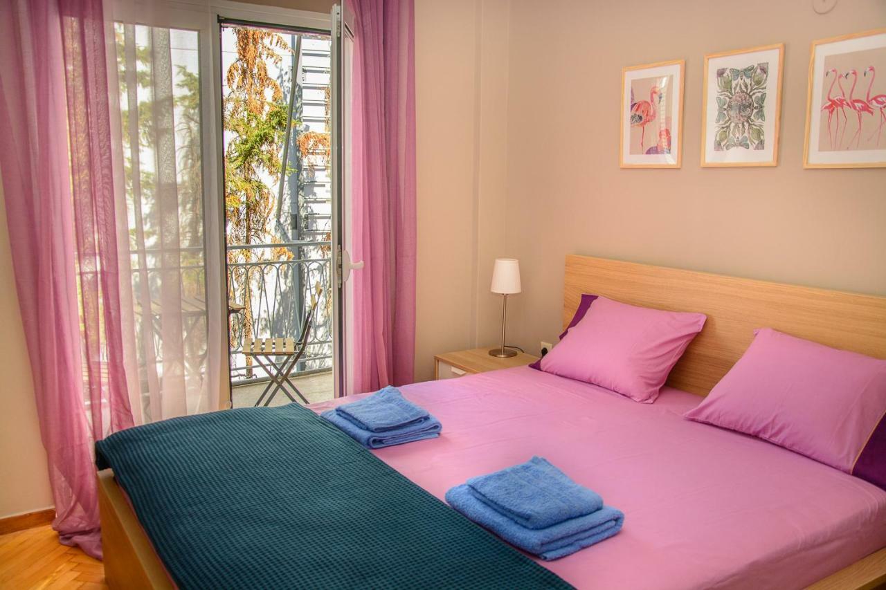 Fully Renovated And Relaxing Apartment Atenas Exterior foto